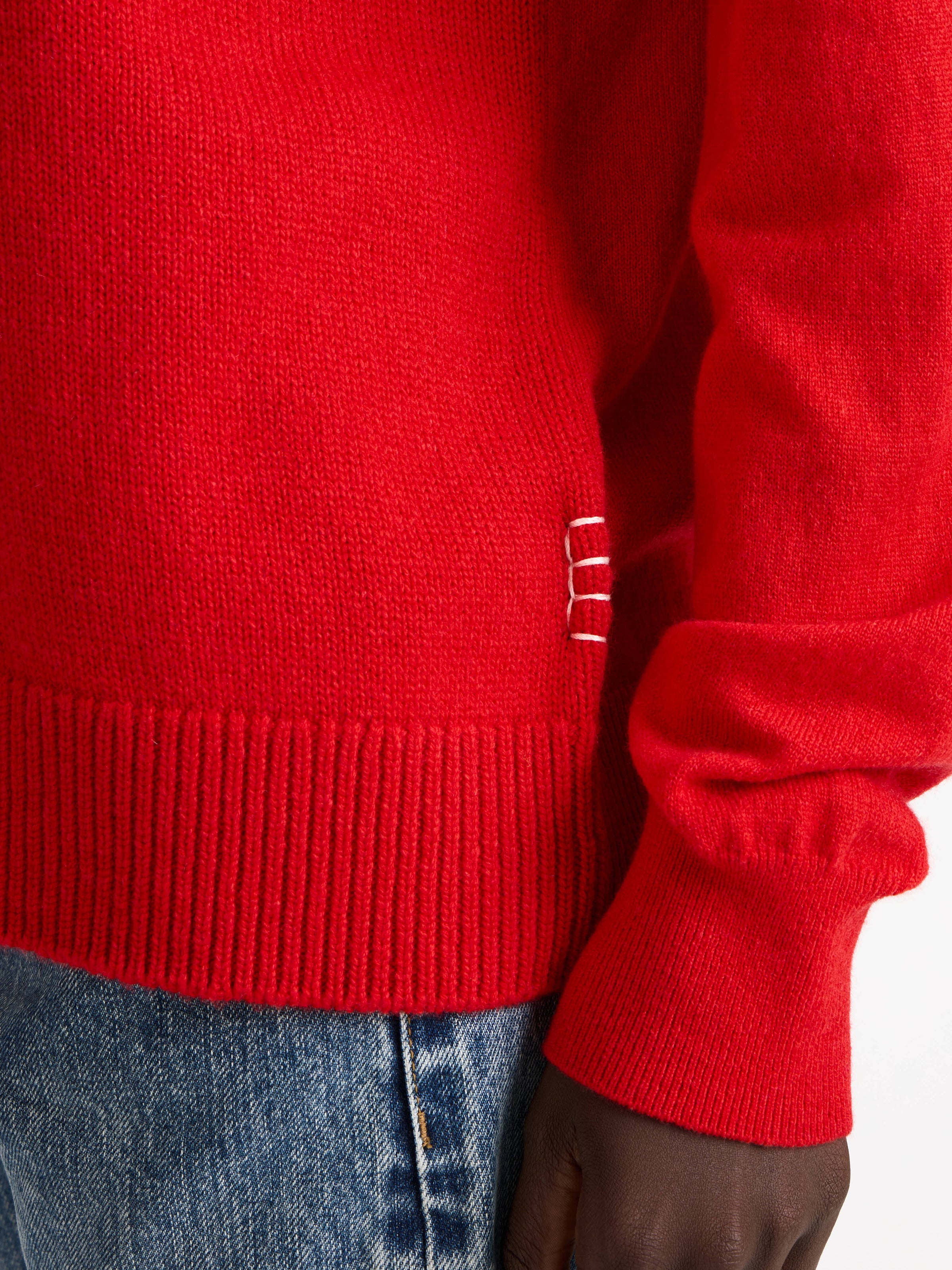 raglan jumper red 1 Model Front 5