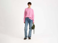v neck jumper bubblegum Model Front 1