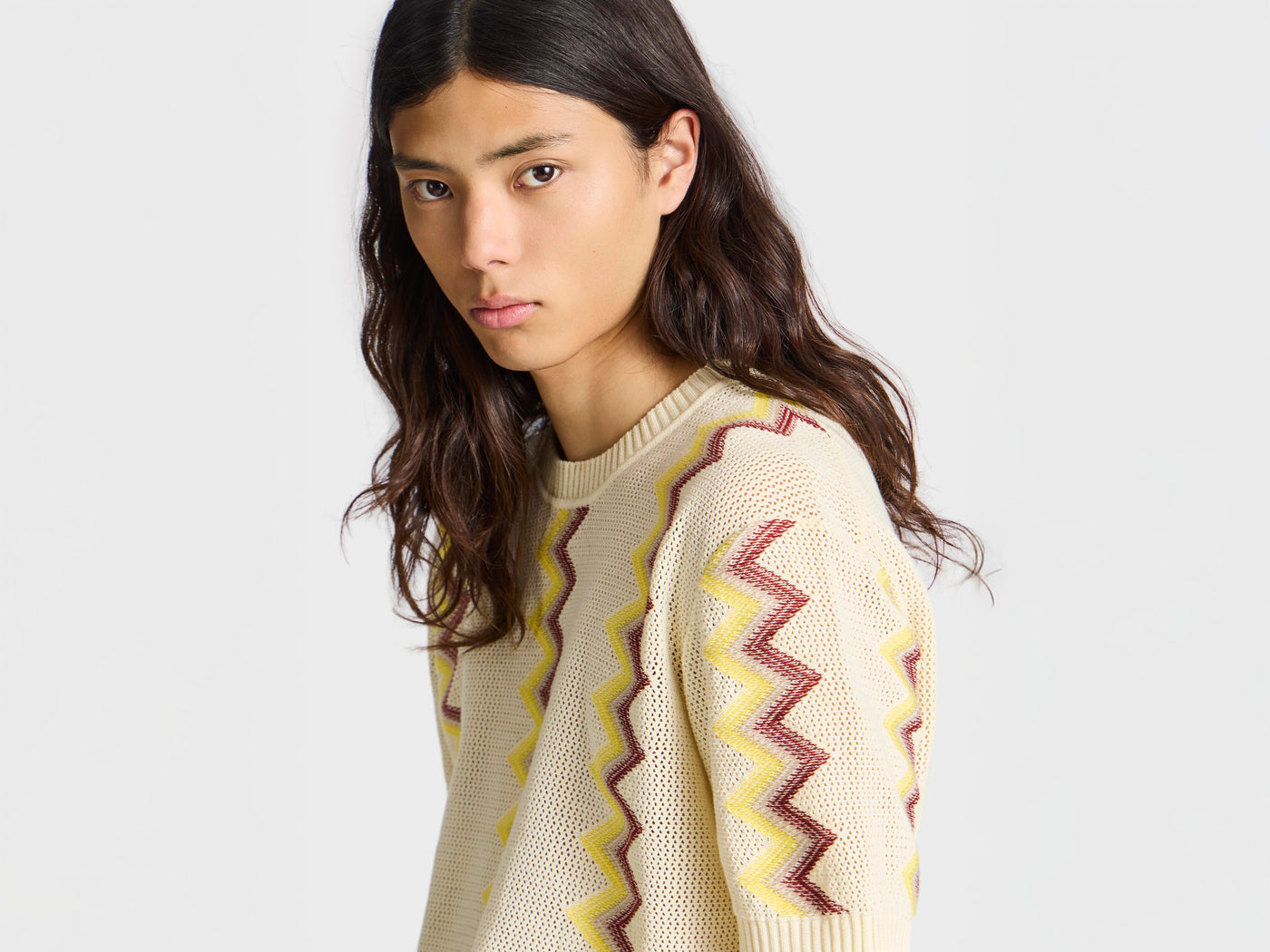 MENS CHEVERON JUMPER IN IVORY