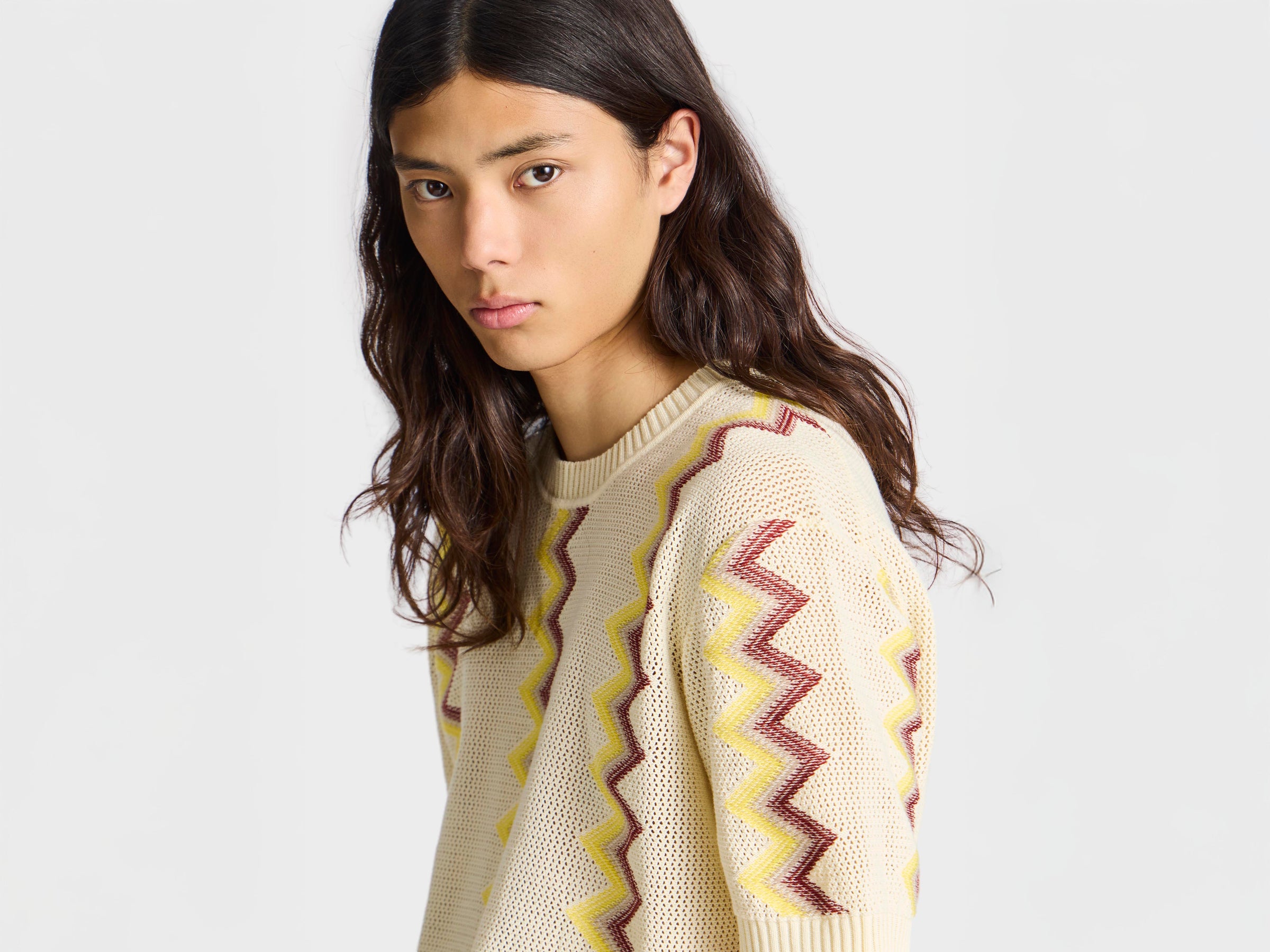 MENS CHEVERON JUMPER IN IVORY