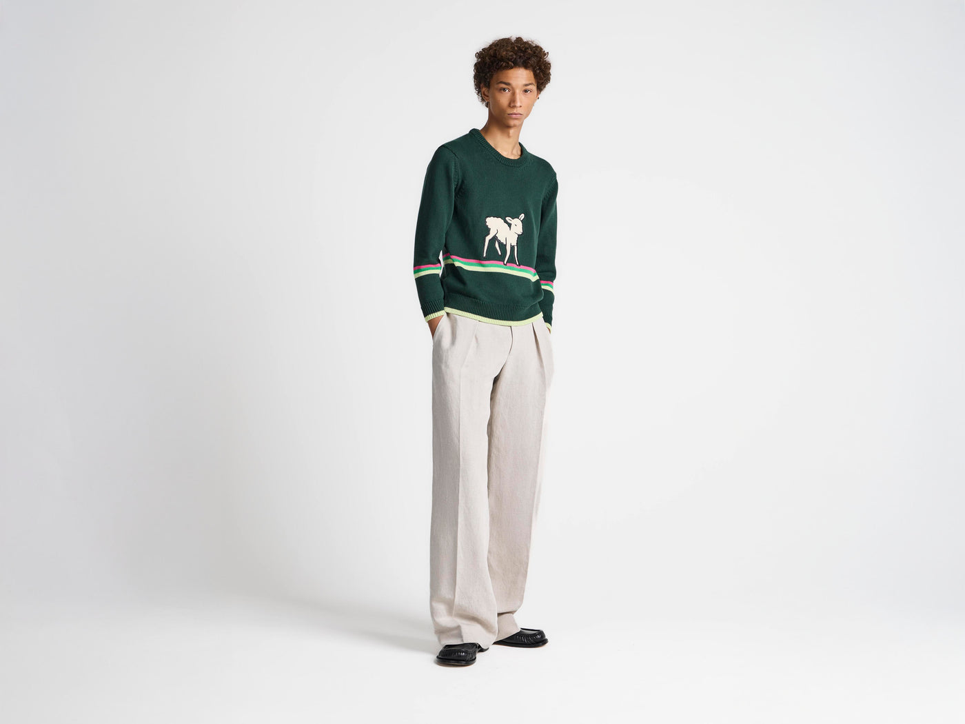 MENS SHEEP JUMPER IN DARK GREEN