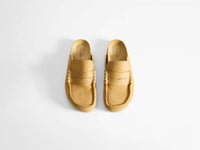stitch loafer m mustard Product Top Down 1