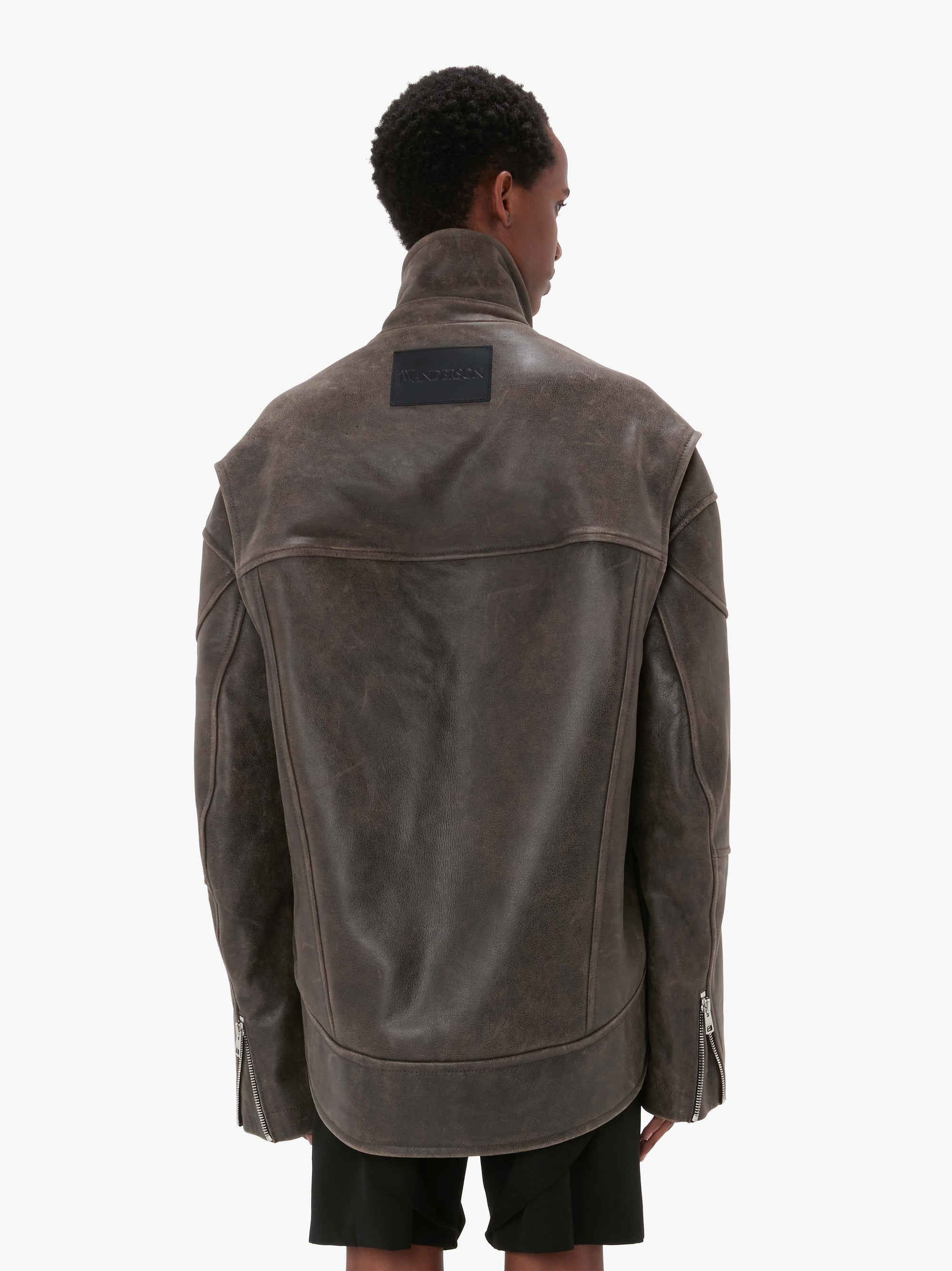 CURVED LEATHER HEM HIGH NECK JACKET