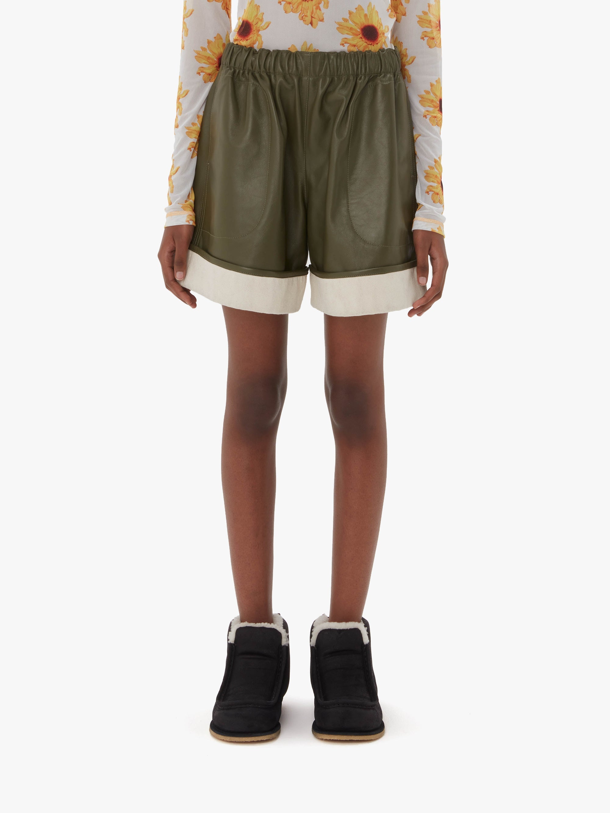 CONTRAST LEATHER HEM SHORTS