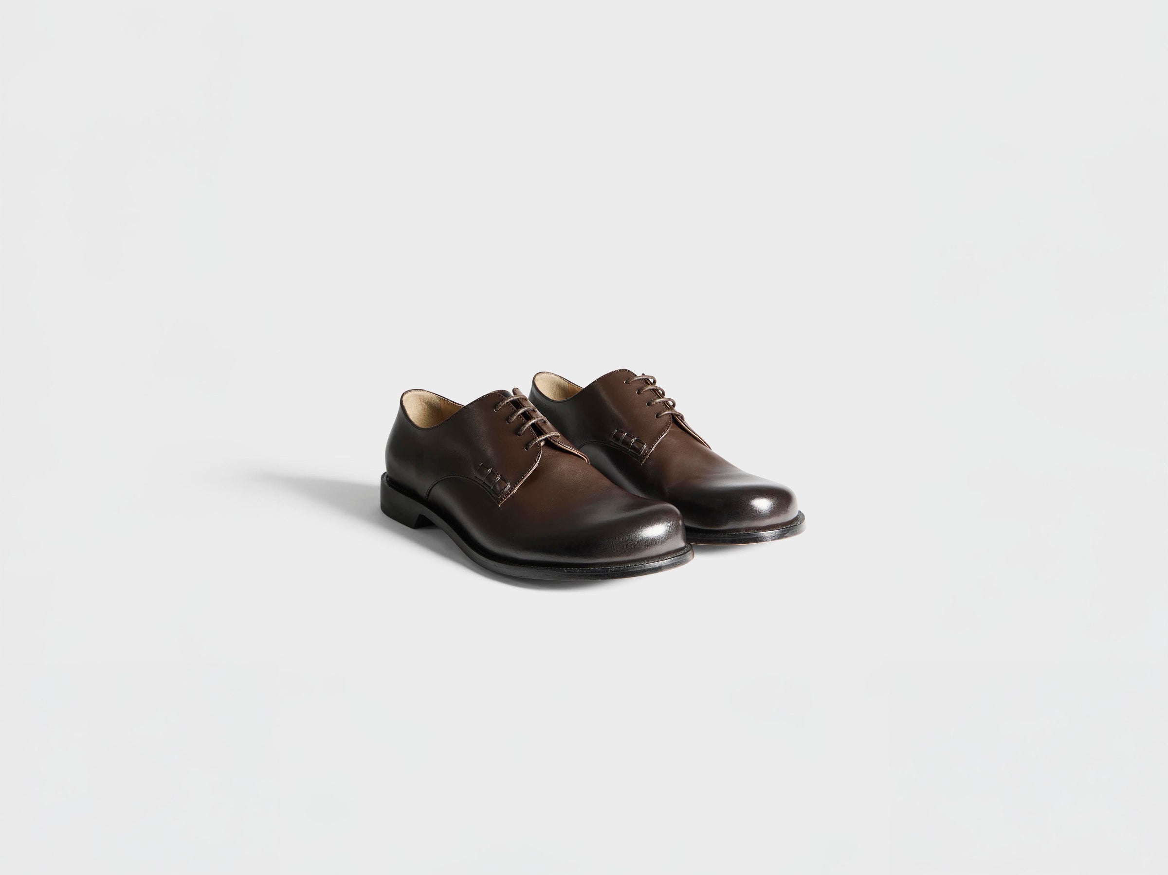 MENS LOAFER DERBY SHOE IN CHOCOLATE BROWN