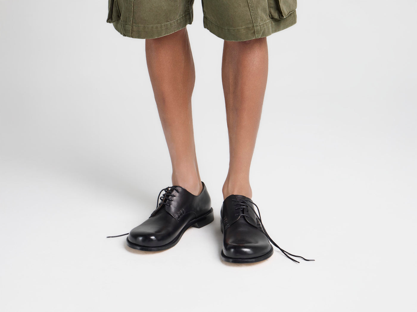 MENS LOAFER DERBY SHOE IN BLACK