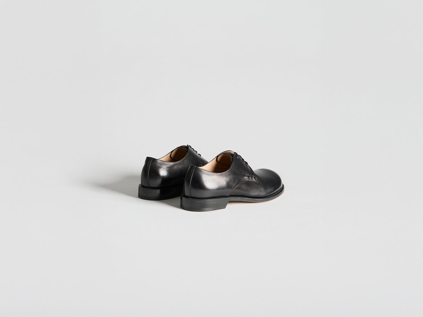MENS LOAFER DERBY SHOE IN BLACK