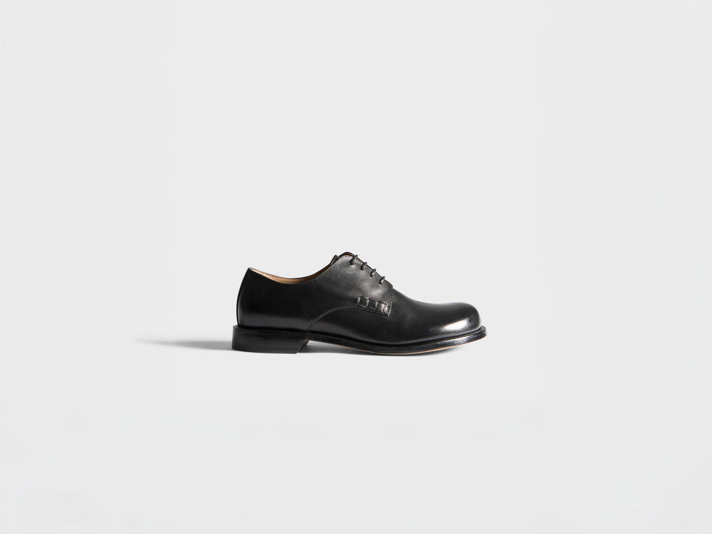 MENS LOAFER DERBY SHOE IN BLACK