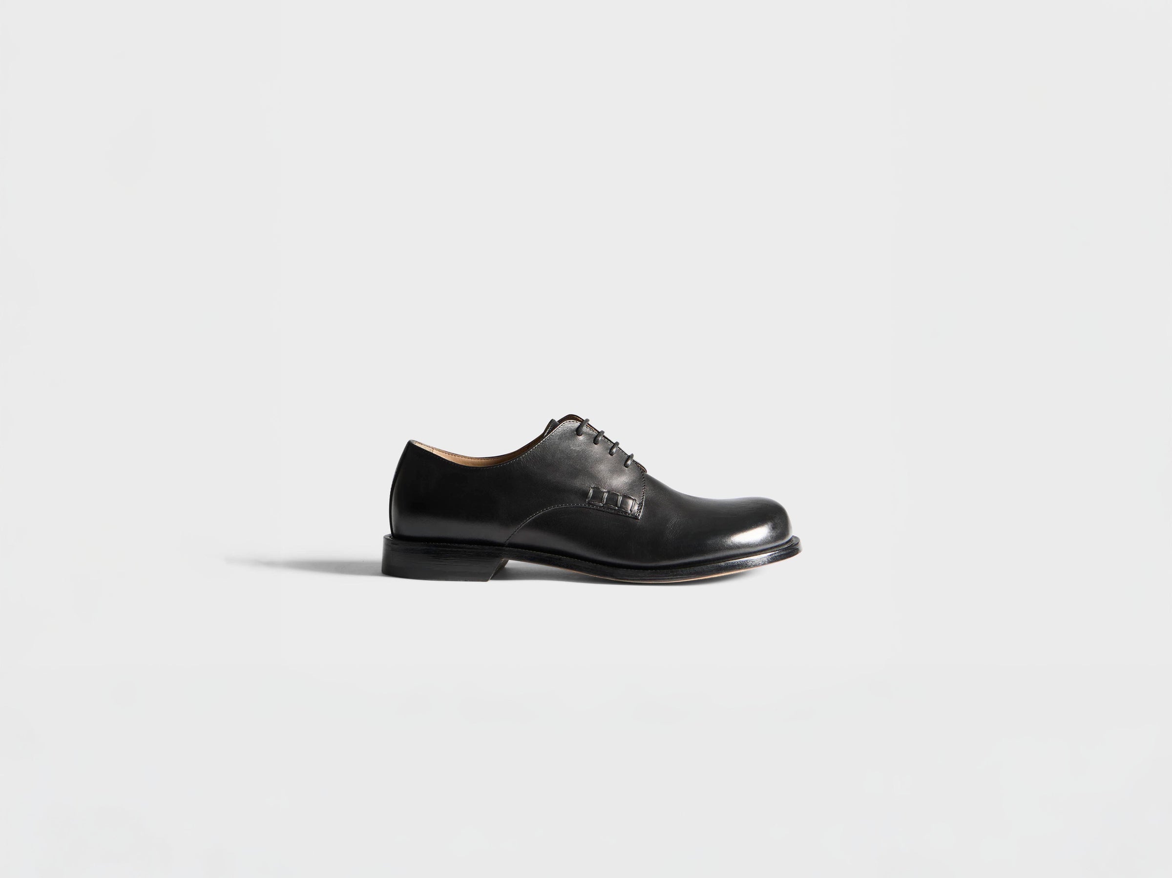 MENS LOAFER DERBY SHOE IN BLACK
