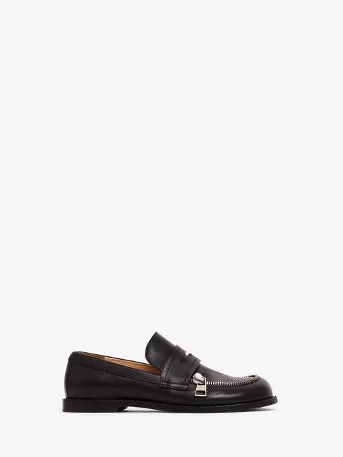 BIKER MOCCASIN
