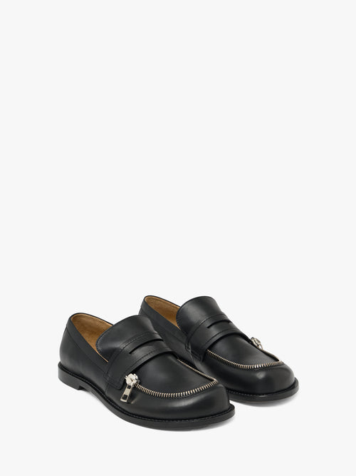 BIKER MOCCASIN