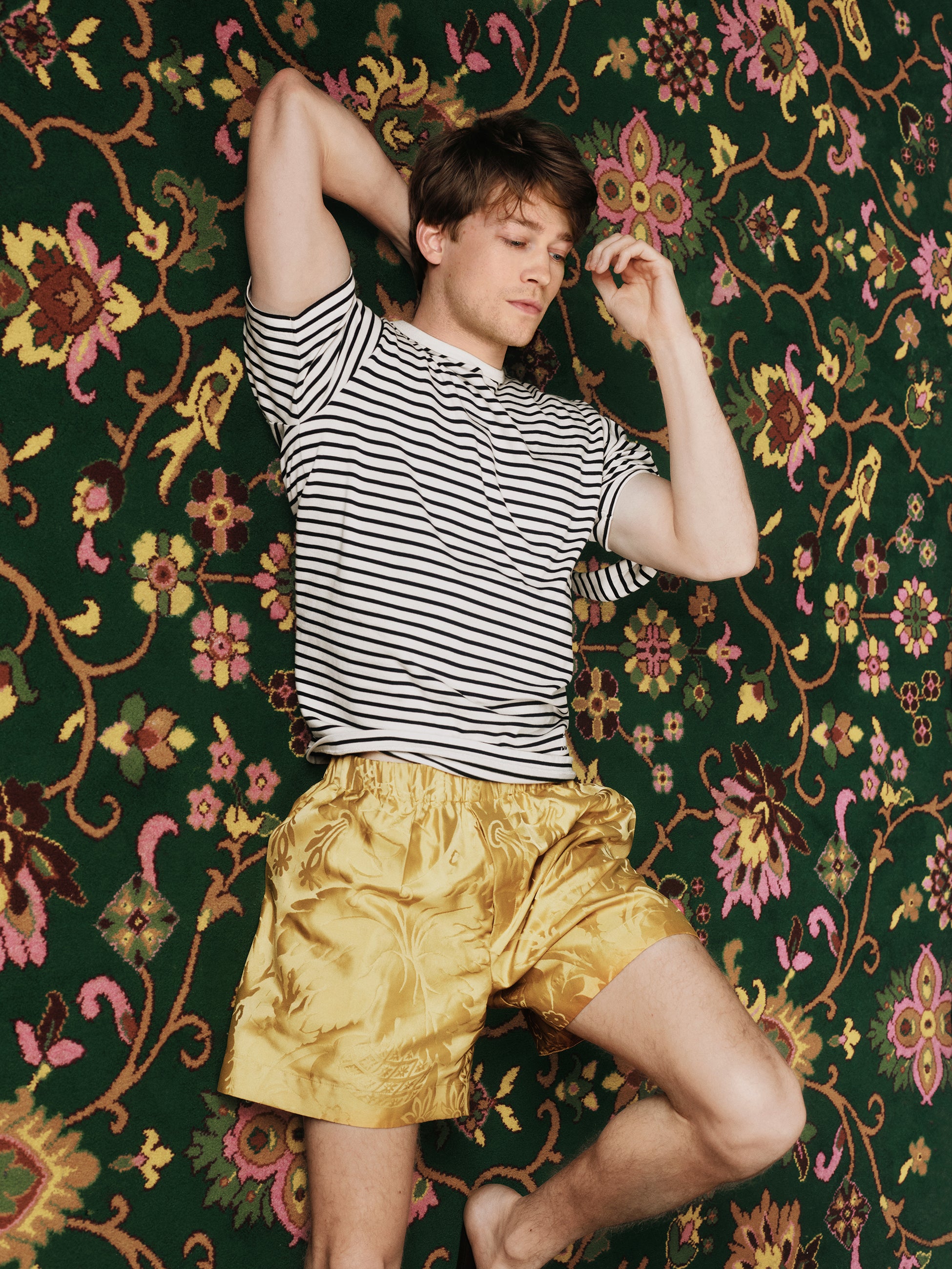 MENS SLEEVE KNOT T-SHIRT IN ECRU & NAVY