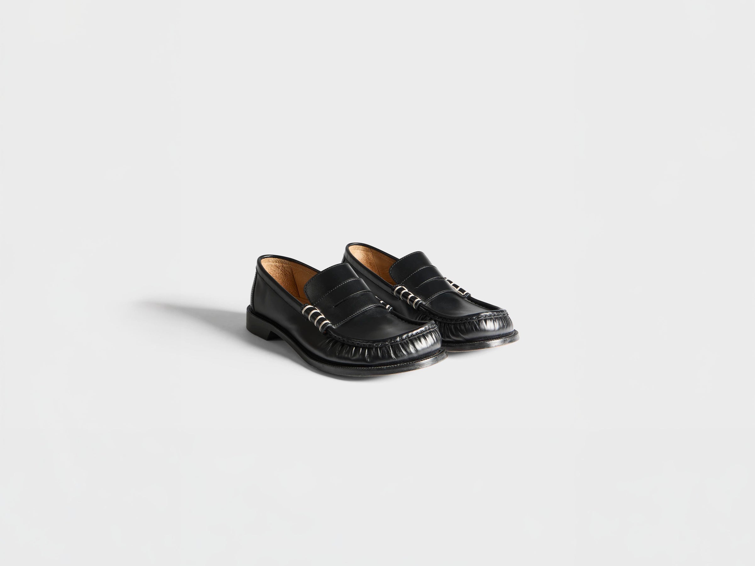 WOMENS LOAFER MOCCASIN IN BLACK