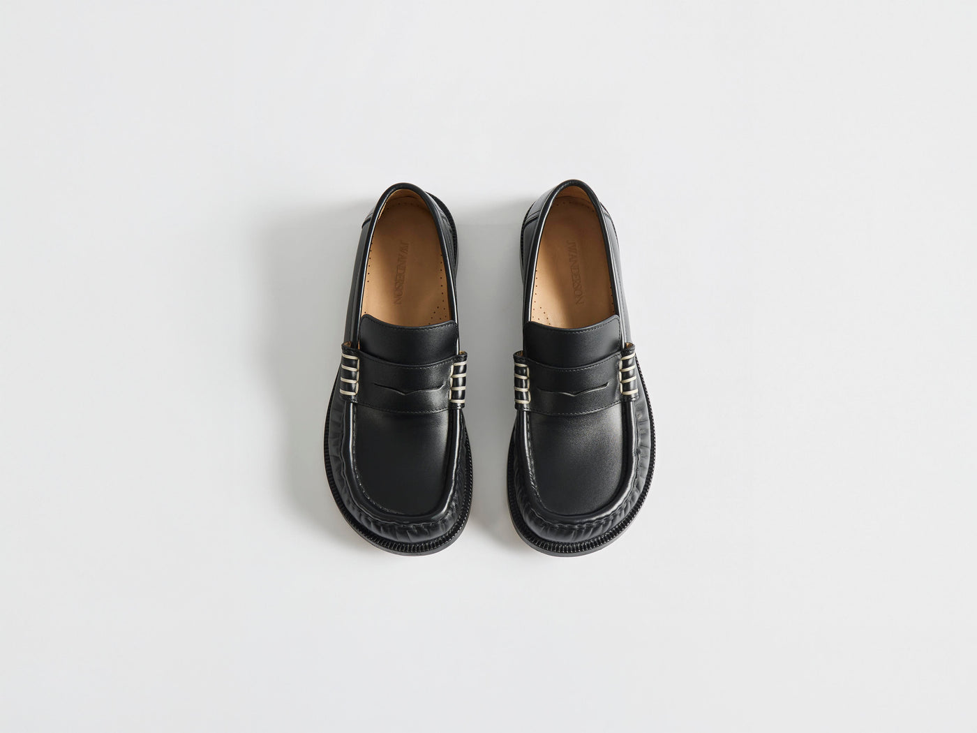 WOMENS LOAFER MOCCASIN IN BLACK