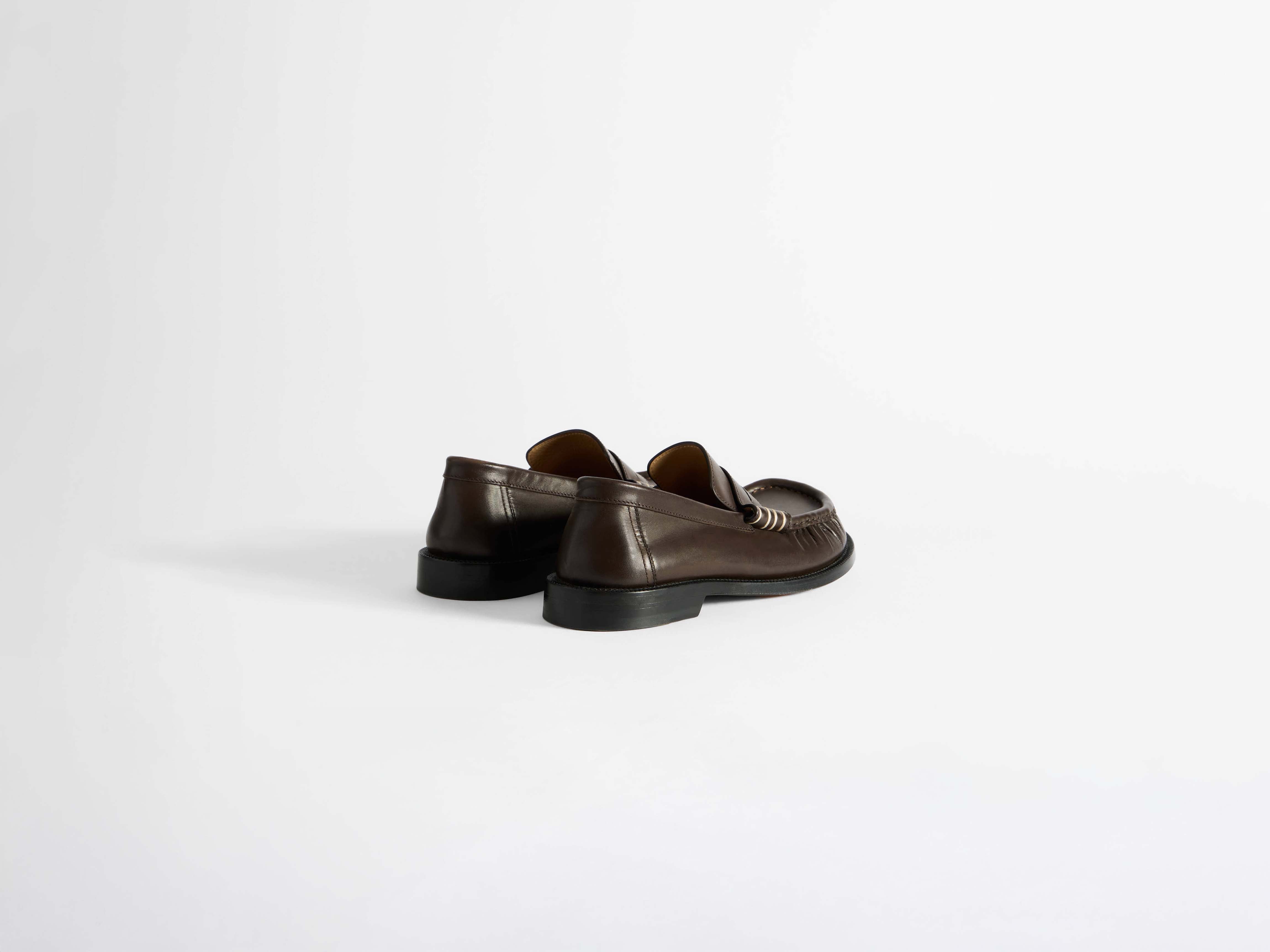 MENS LOAFER MOCCASINS IN CHOCOLATE BROWN in CHOCOLATE BROWN