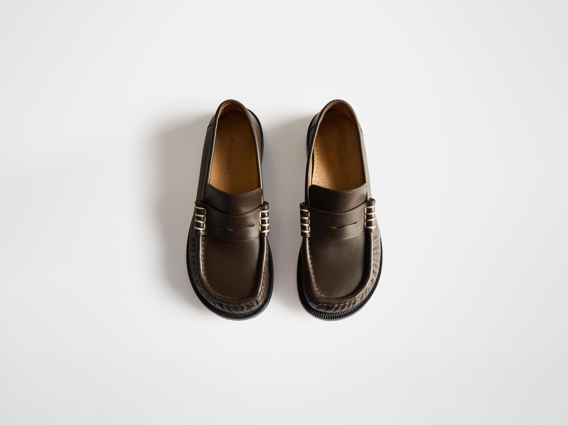 MENS LOAFER MOCCASINS IN CHOCOLATE BROWN