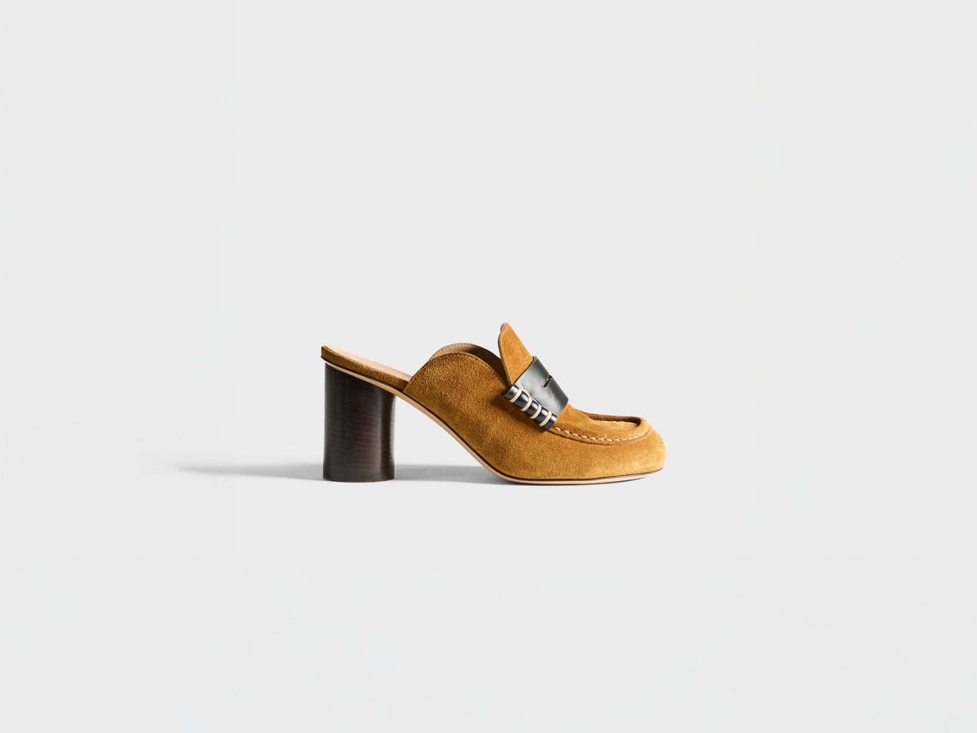 WOMENS LOAFER MULE SANDAL IN CARAMEL & BLACK