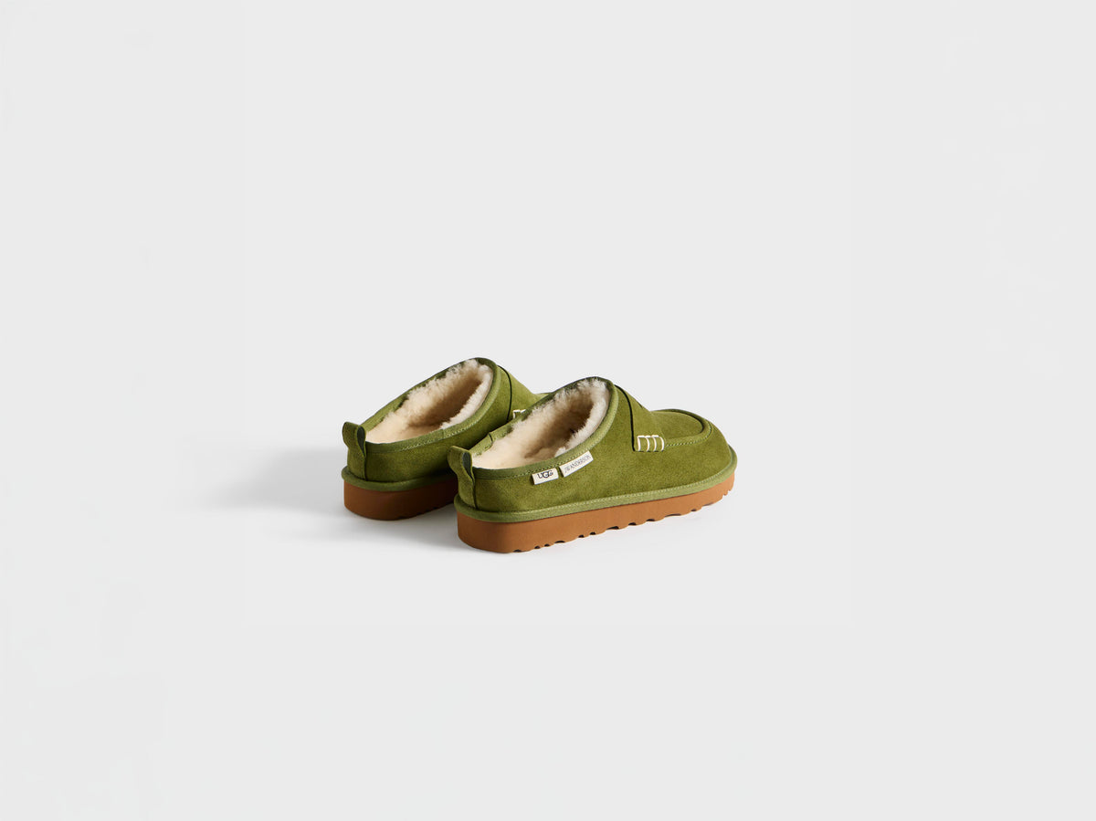 JW Anderson x UGG Loafer In Military Green