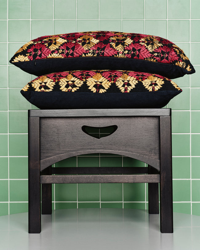 MACKINTOSH STOOL IN BLACK