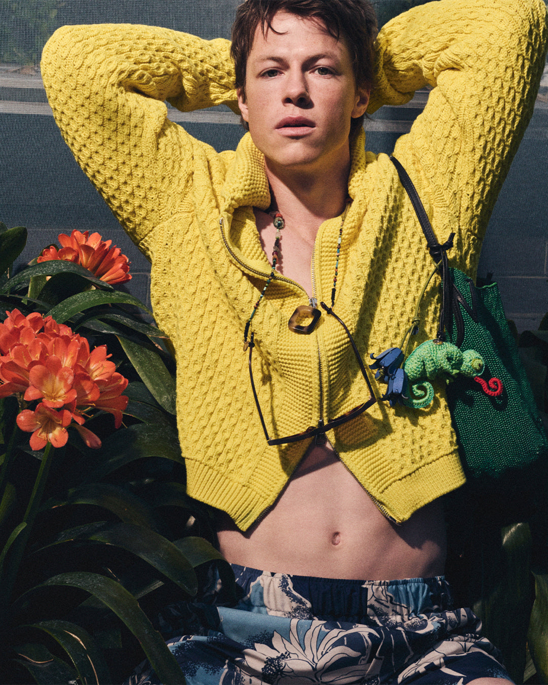 MENS CABLE FRONT ZIP JUMPER IN BRIGHT YELLOW