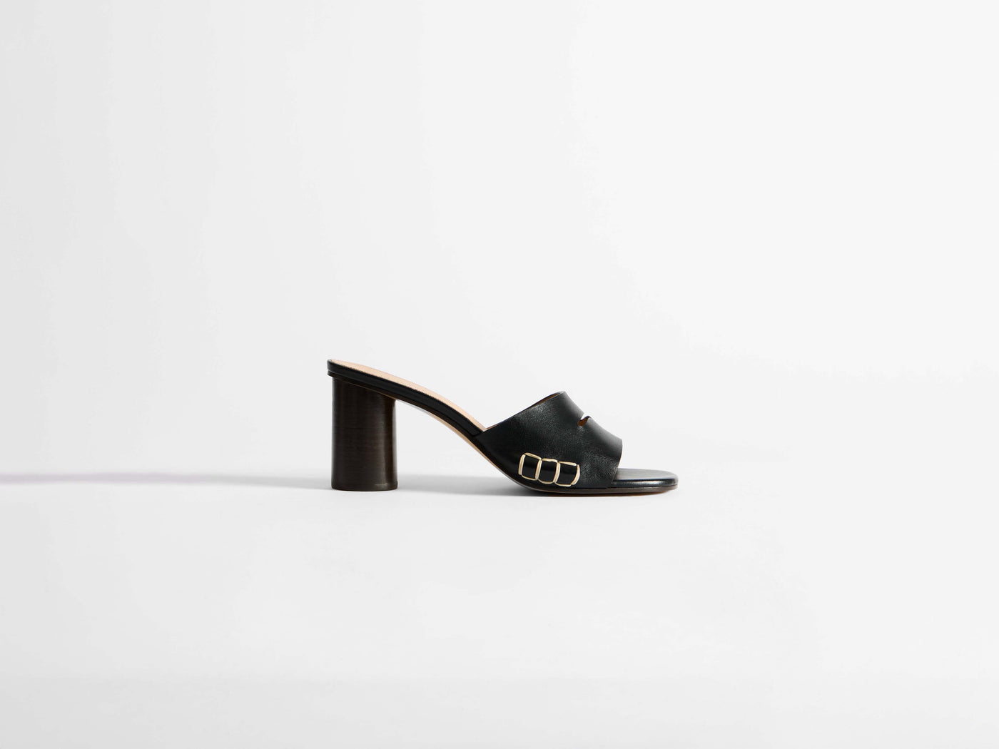 WOMENS LOAFER MULE HEELED SANDAL IN BLACK