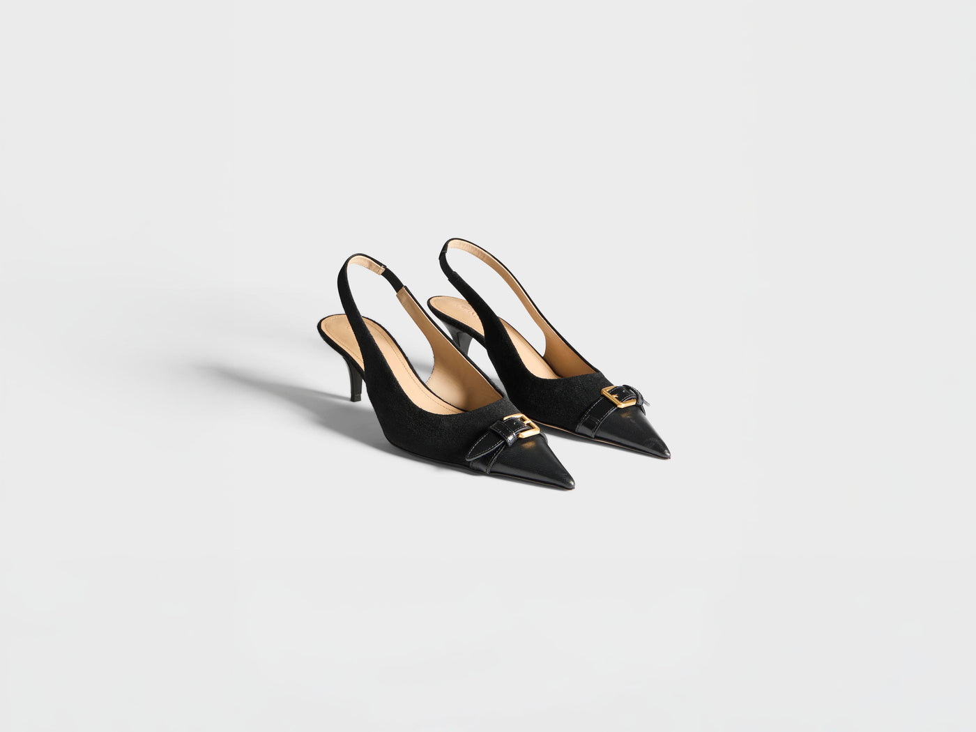WOMENS HEELED BUCKLE SLING BACK IN BLACK