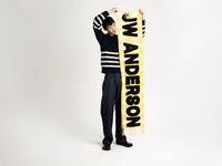 logo scarf yellow Model Look 1