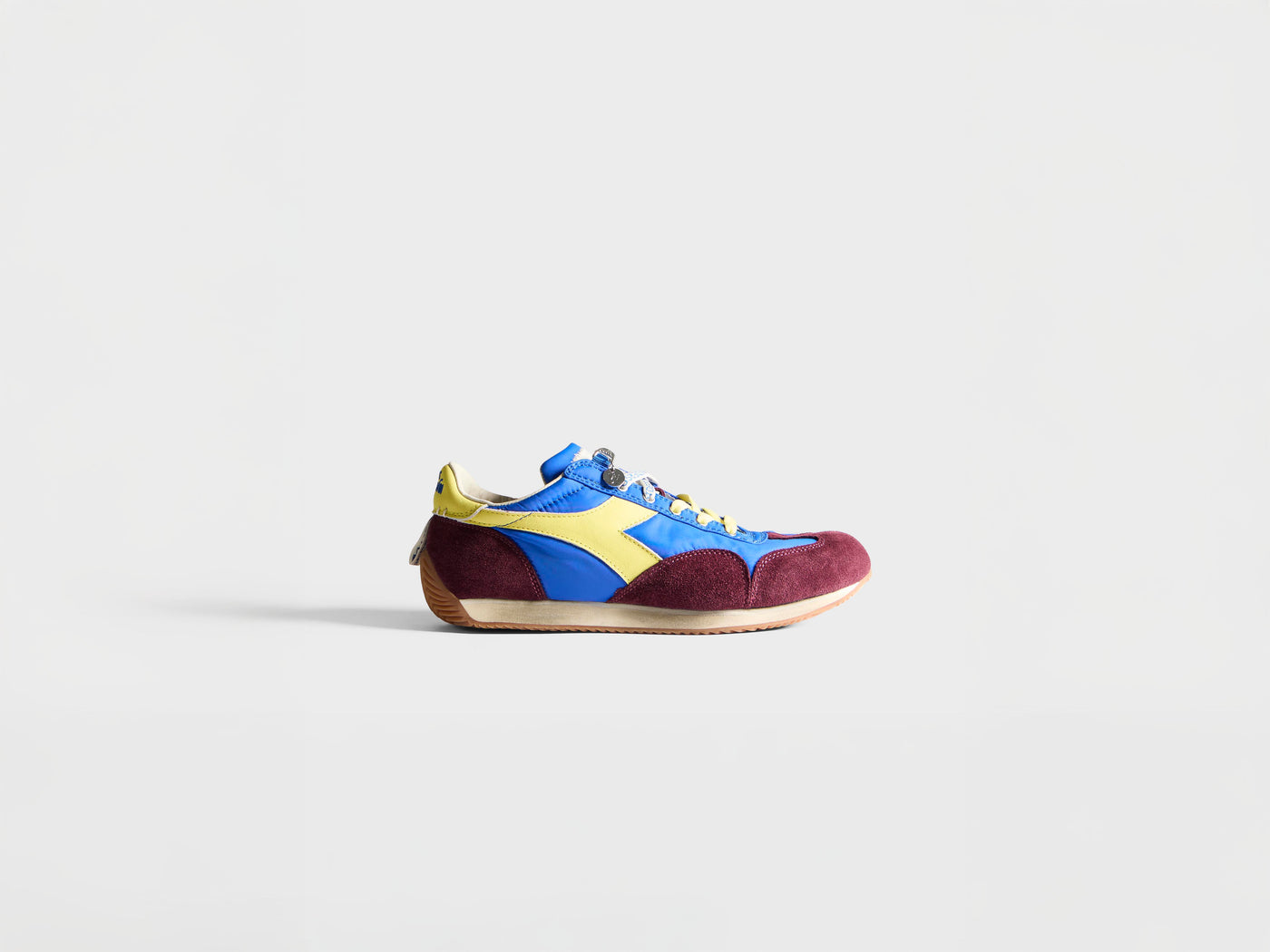 MENS JW ANDERSON X DIADORA EQUIPE TRAINERS IN PRINCESS BLUE