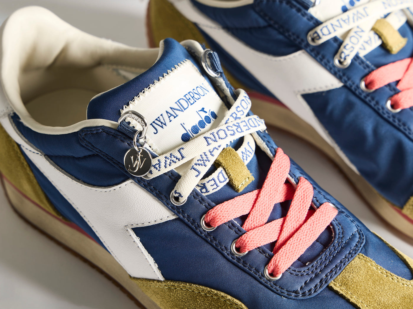MENS JW ANDERSON X DIADORA EQUIPE TRAINERS IN NAVY-PEONY
