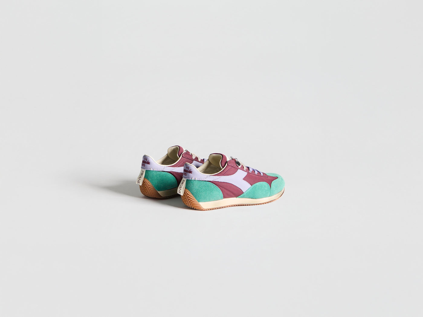 MENS JW ANDERSON X DIADORA EQUIPE TRAINERS IN EMPIRE RED