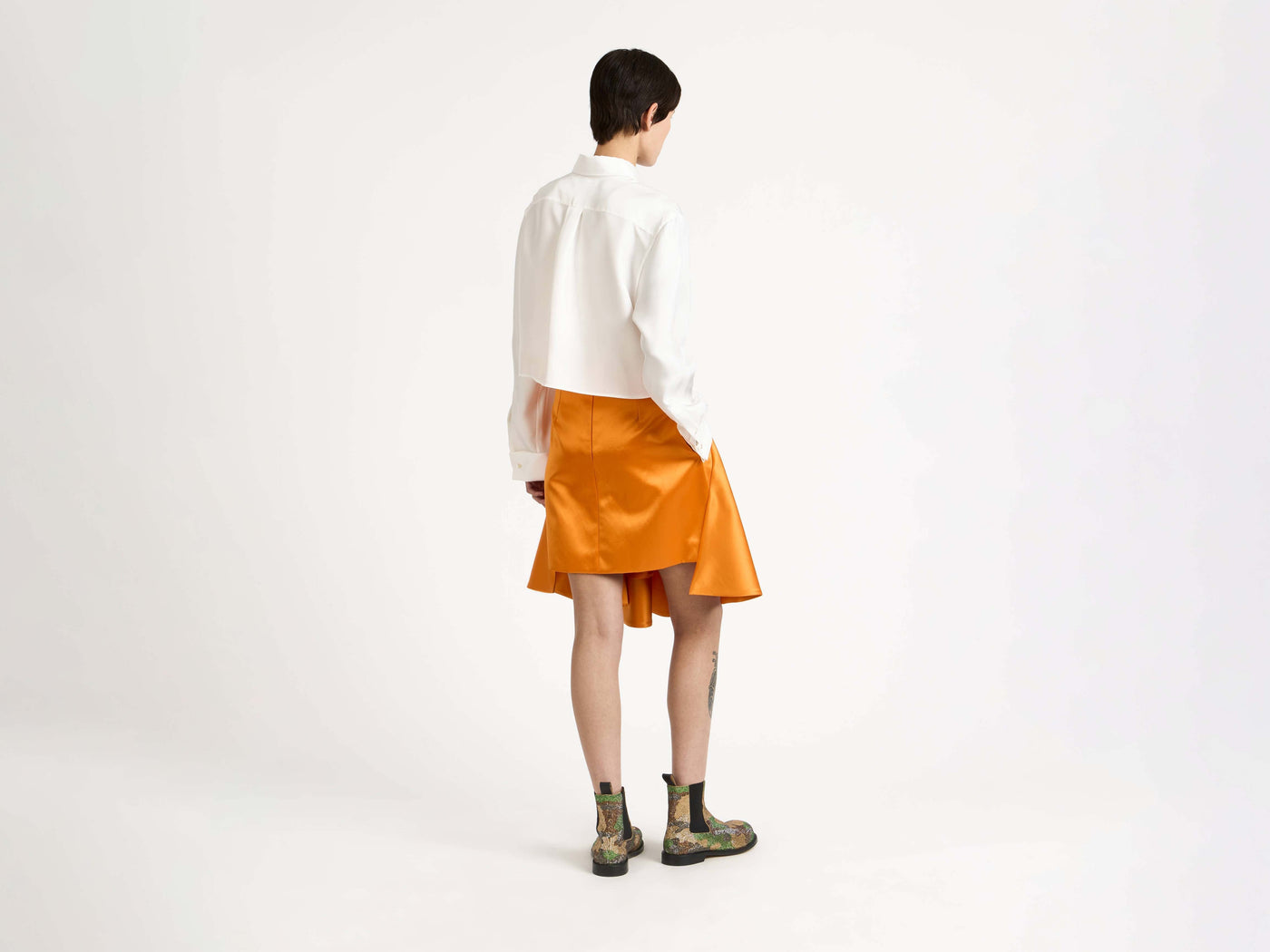 cropped shirt off white Model Back 2