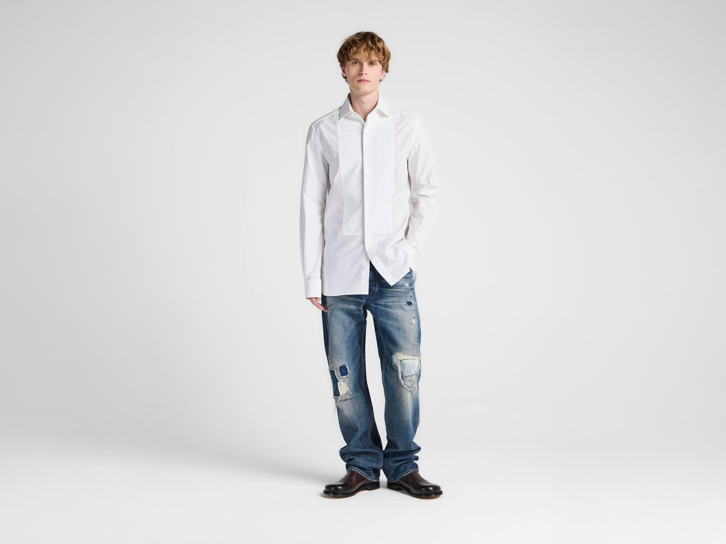 MENS PLEATED FRONT TUXEDO SHIRT IN WHITE