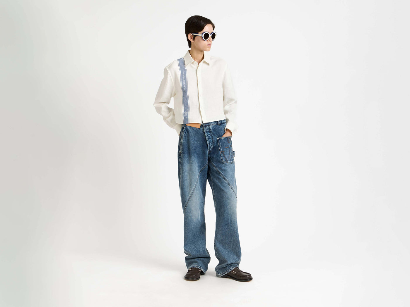 cropped shirt off white blue Model Front 5