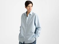 CLASSIC DRESS SHIRT IN POWDER BLUE
