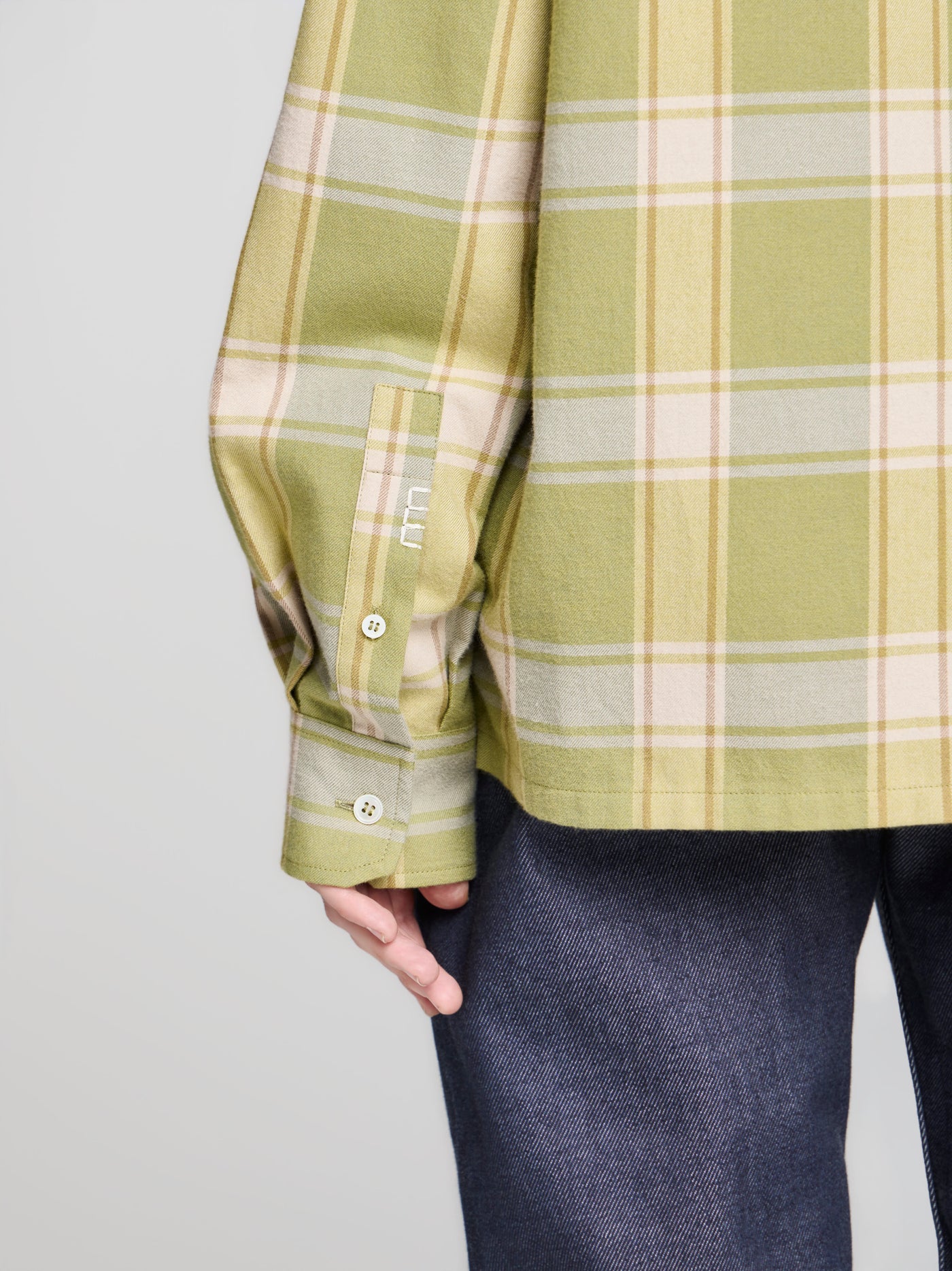WOMENS CHECKERED SHIRT IN APPLE GREEN