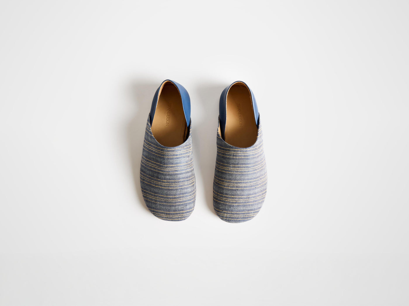 babouche w navy off white Product Top Down 4