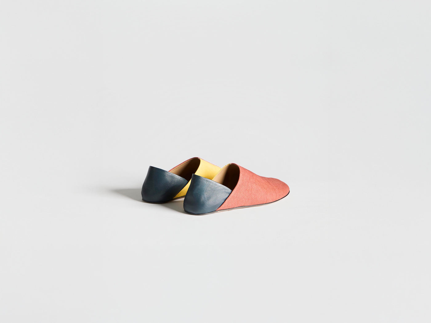 WOMENS SLIPPER MULES IN RUST & MULTI