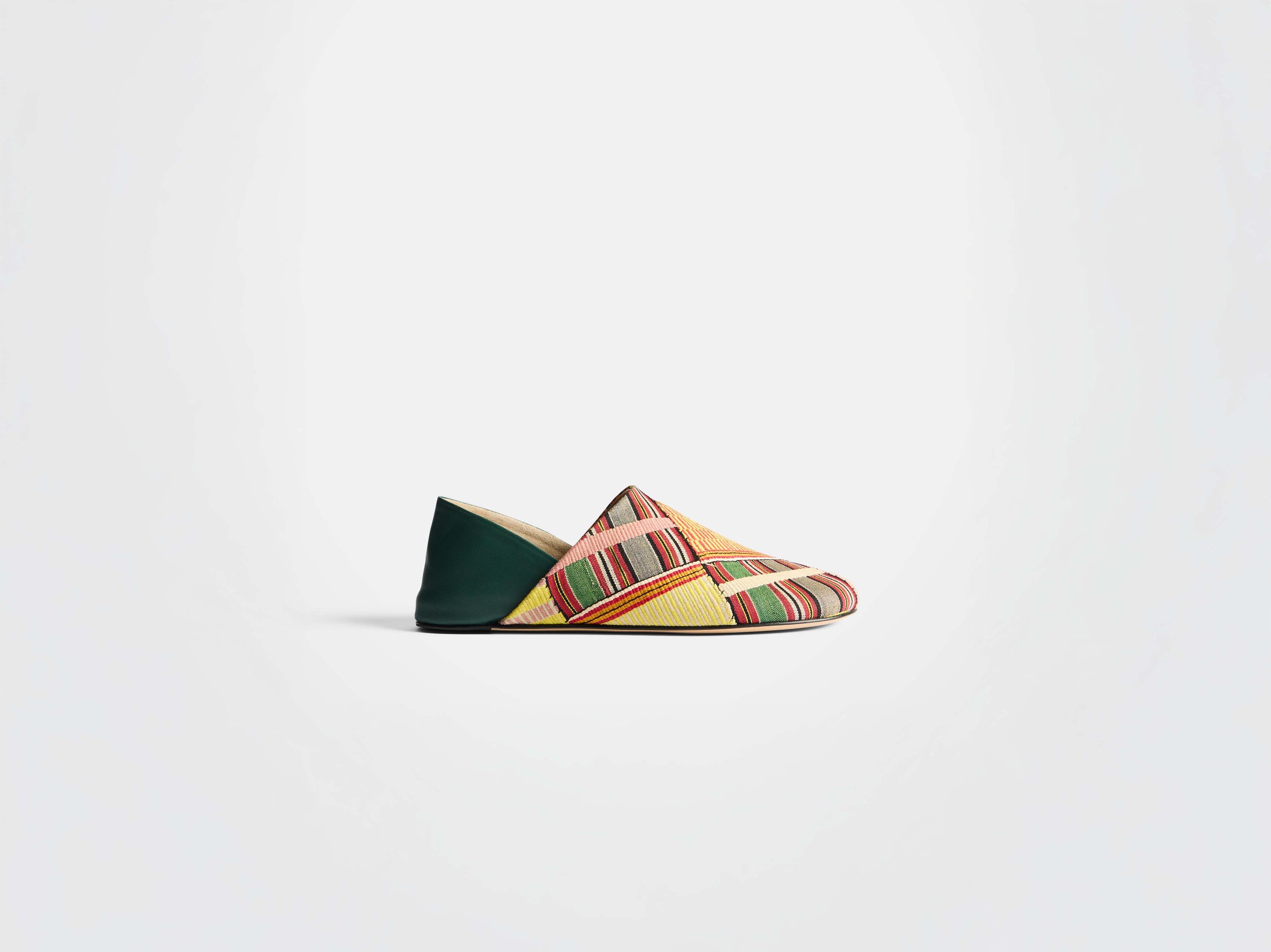 WOMENS SLIPPER MULES IN GREEN/MULTI