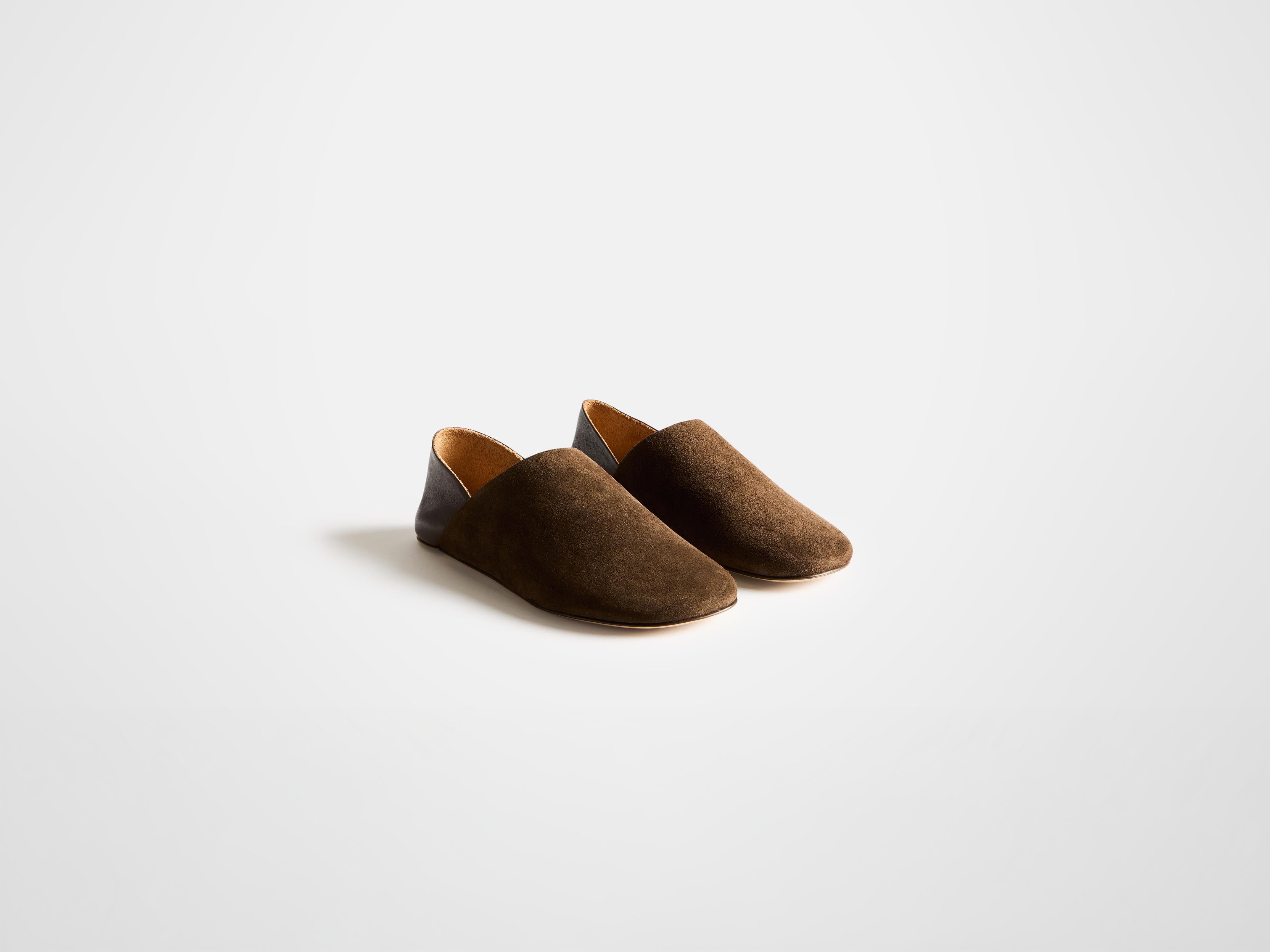 WOMENS SLIPPER MULES IN CHOCOLATE BROWN in CHOCOLATE BROWN