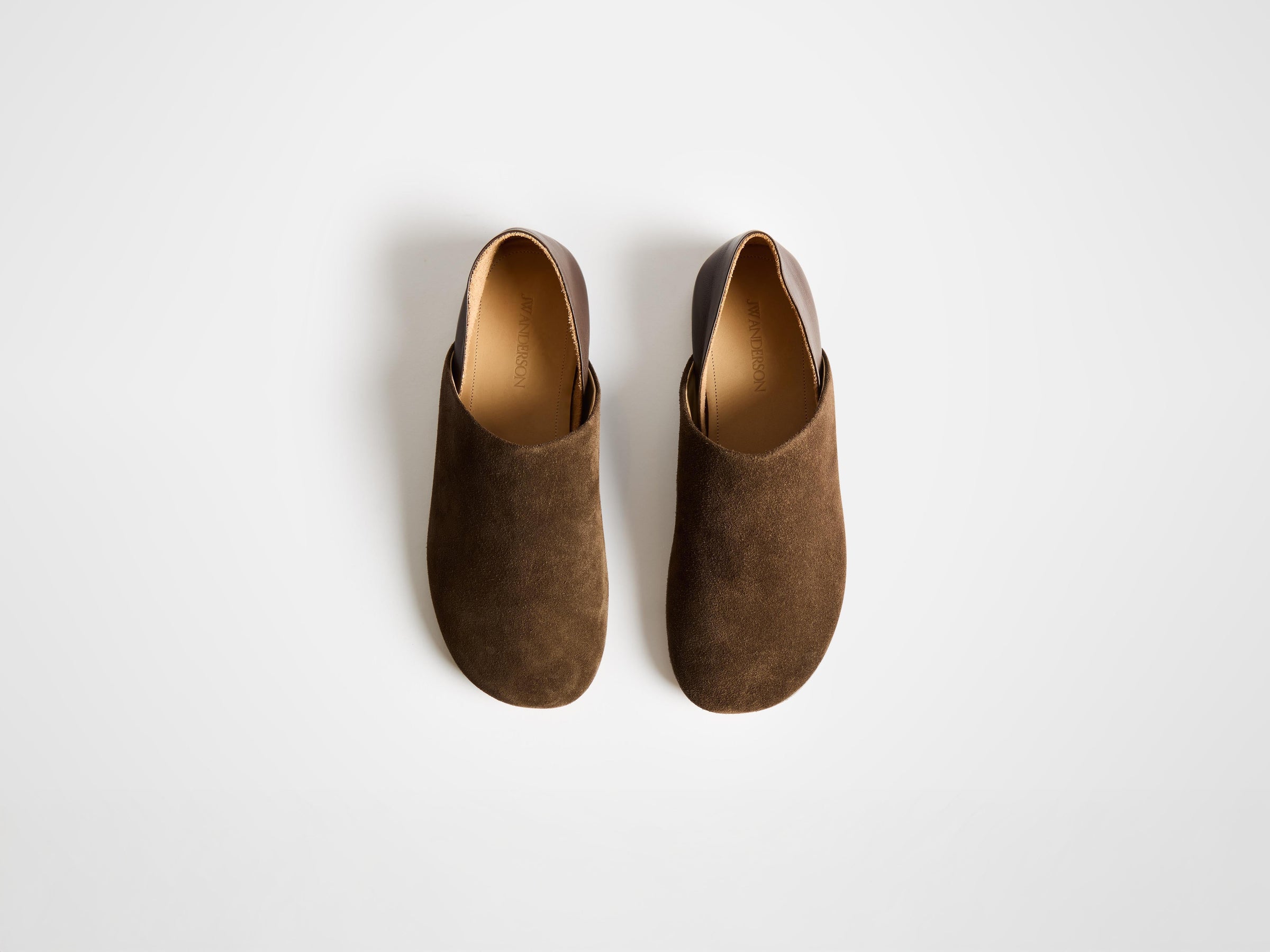 babouche w chocolate brown Product Angle 2