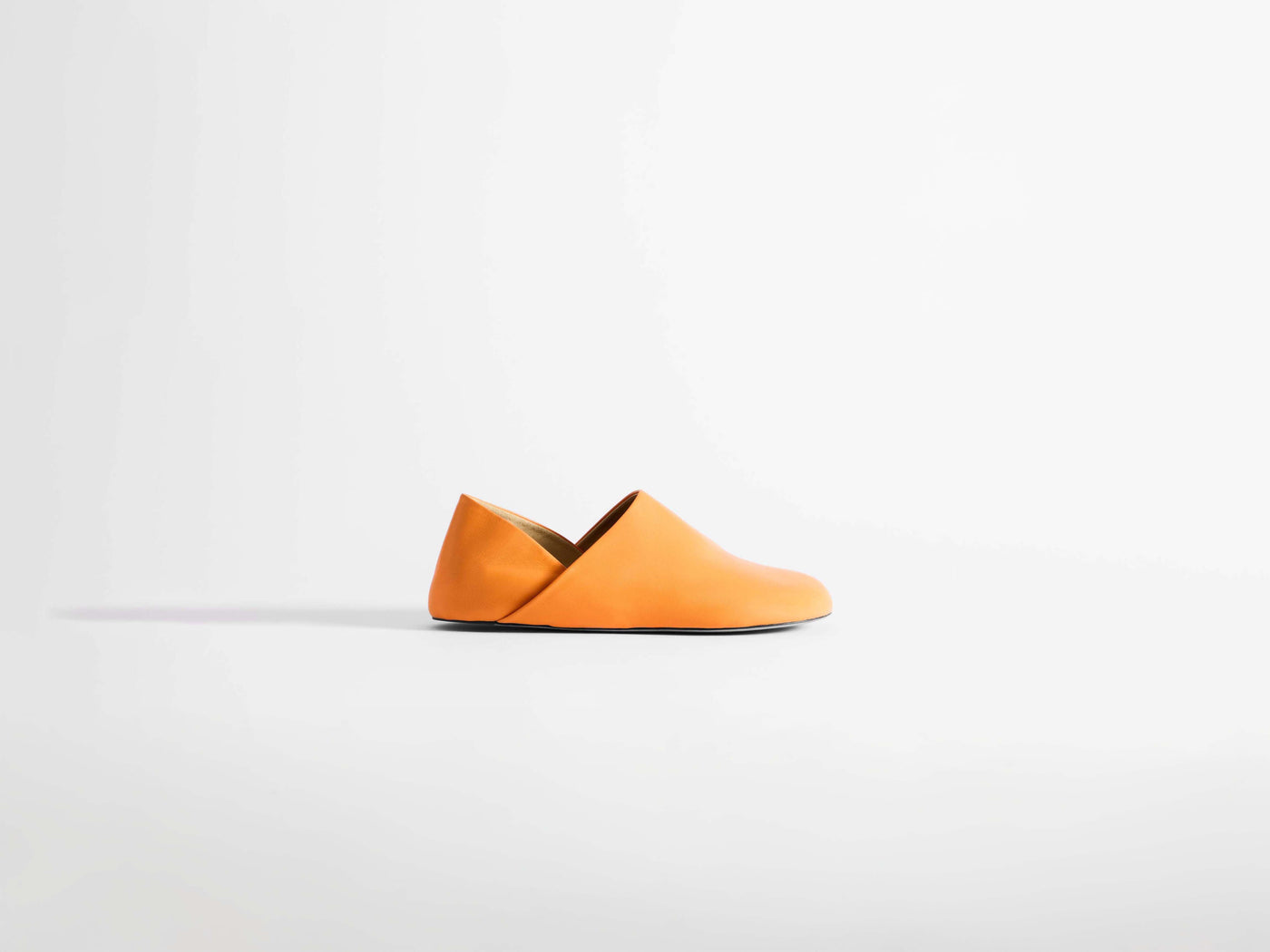 WOMENS SLIPPER MULES IN ORANGE