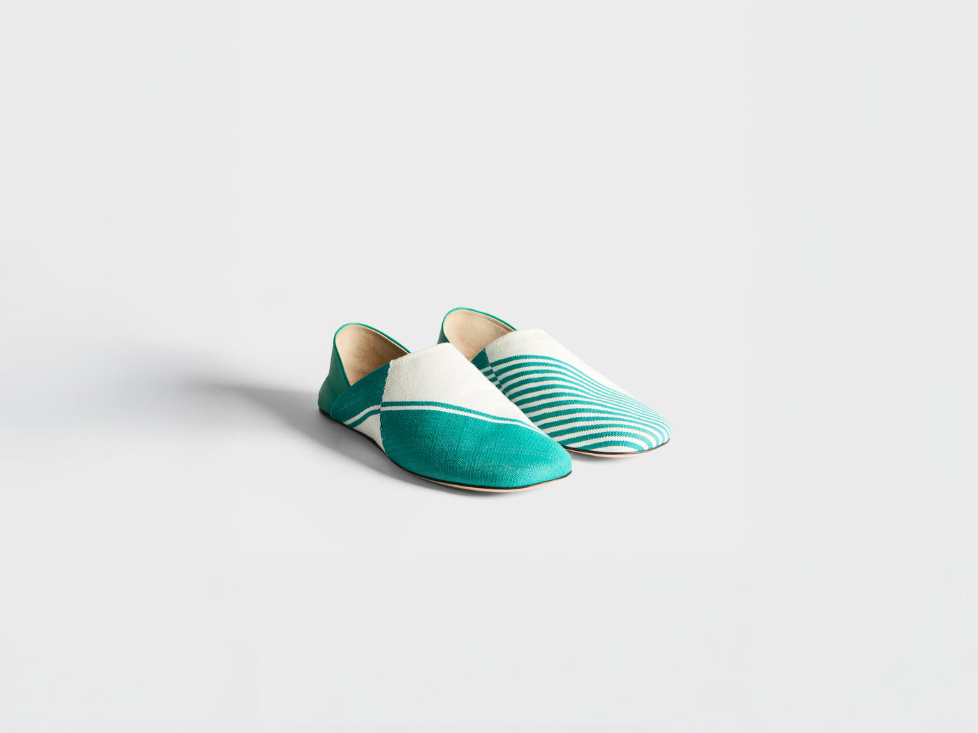 MENS LEATHER SLIPPER MULES IN GREEN & CREAM