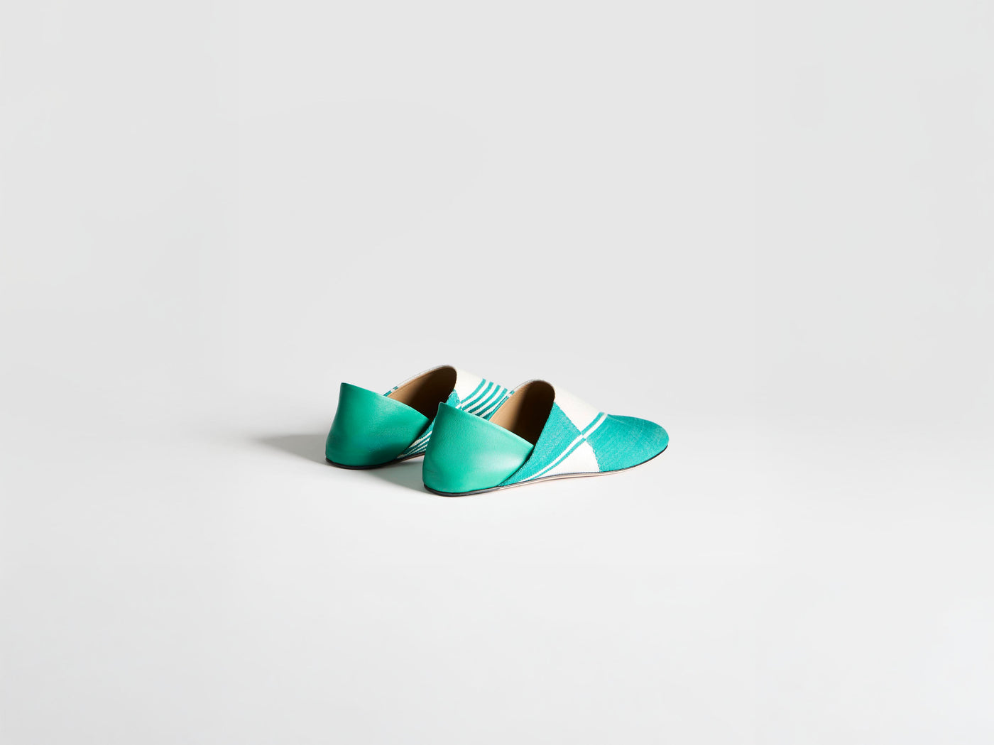 MENS LEATHER SLIPPER MULES IN GREEN & CREAM