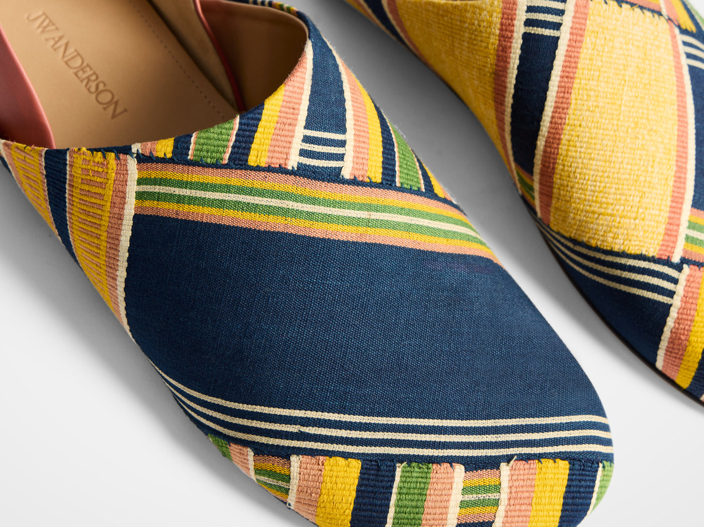 MENS SLIPPER MULES IN PINK/MULTI