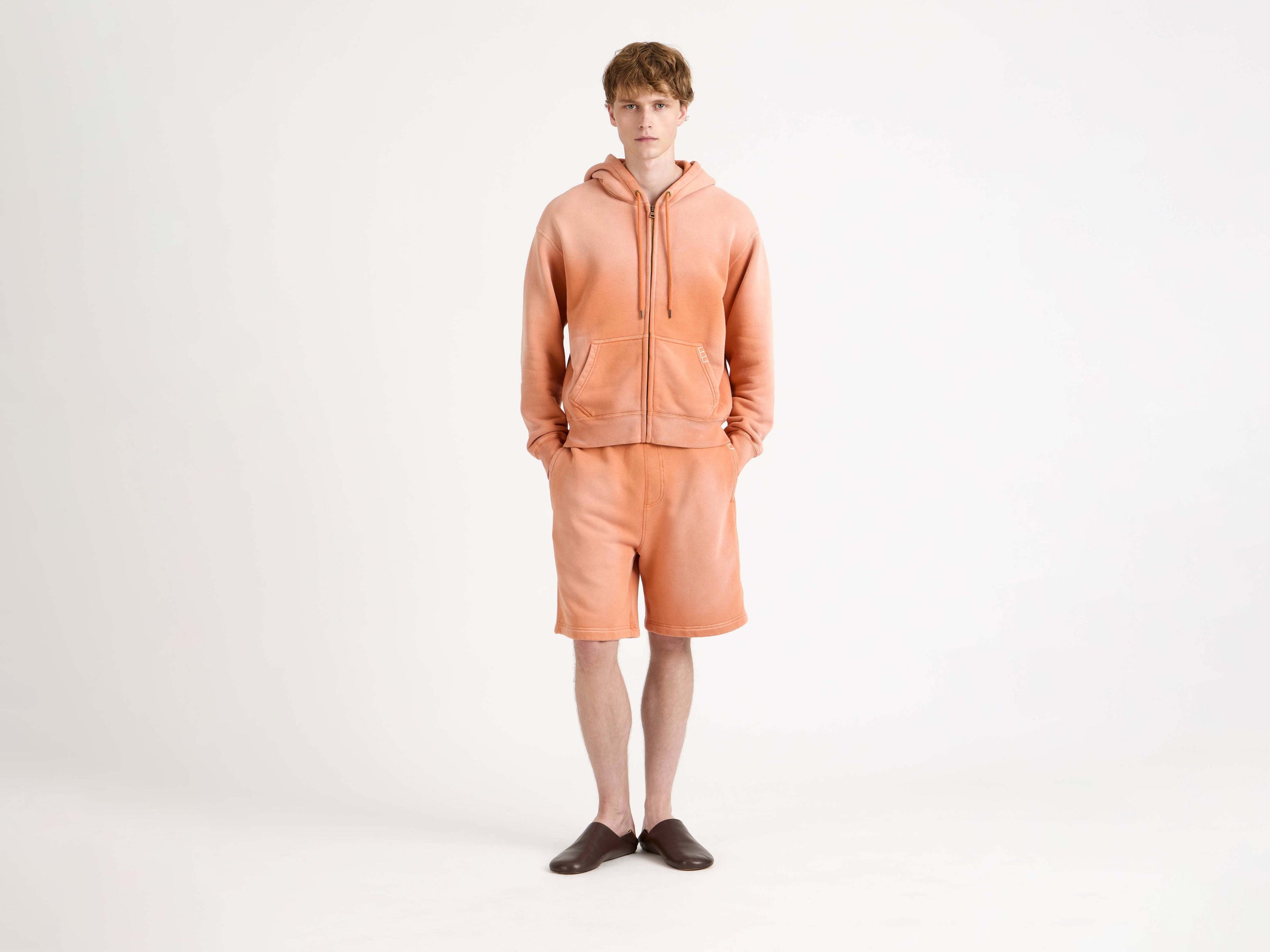 babouche m chocolate brown Model Front 6