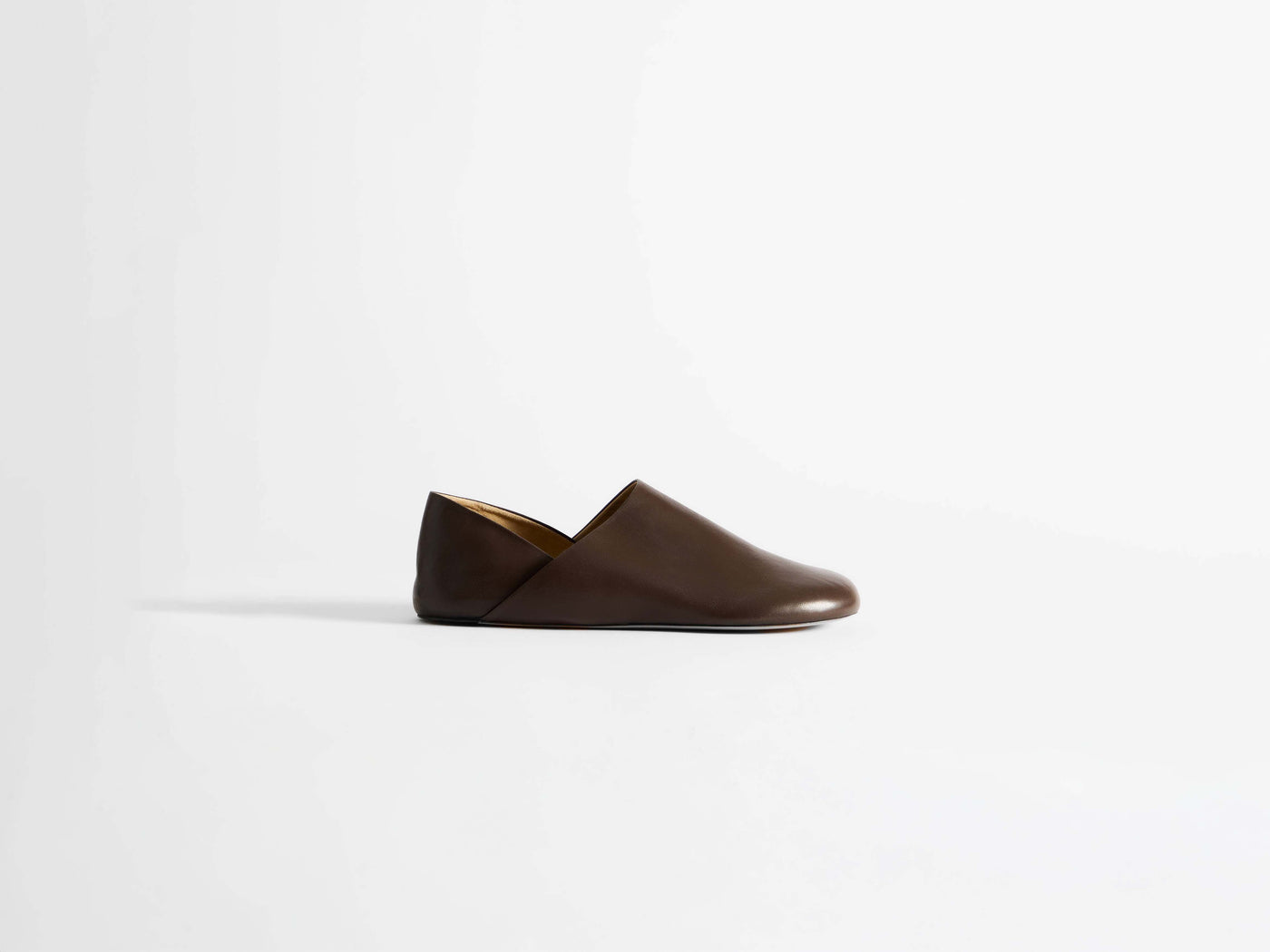 MENS SLIPPER MULES IN CHOCOLATE BROWN