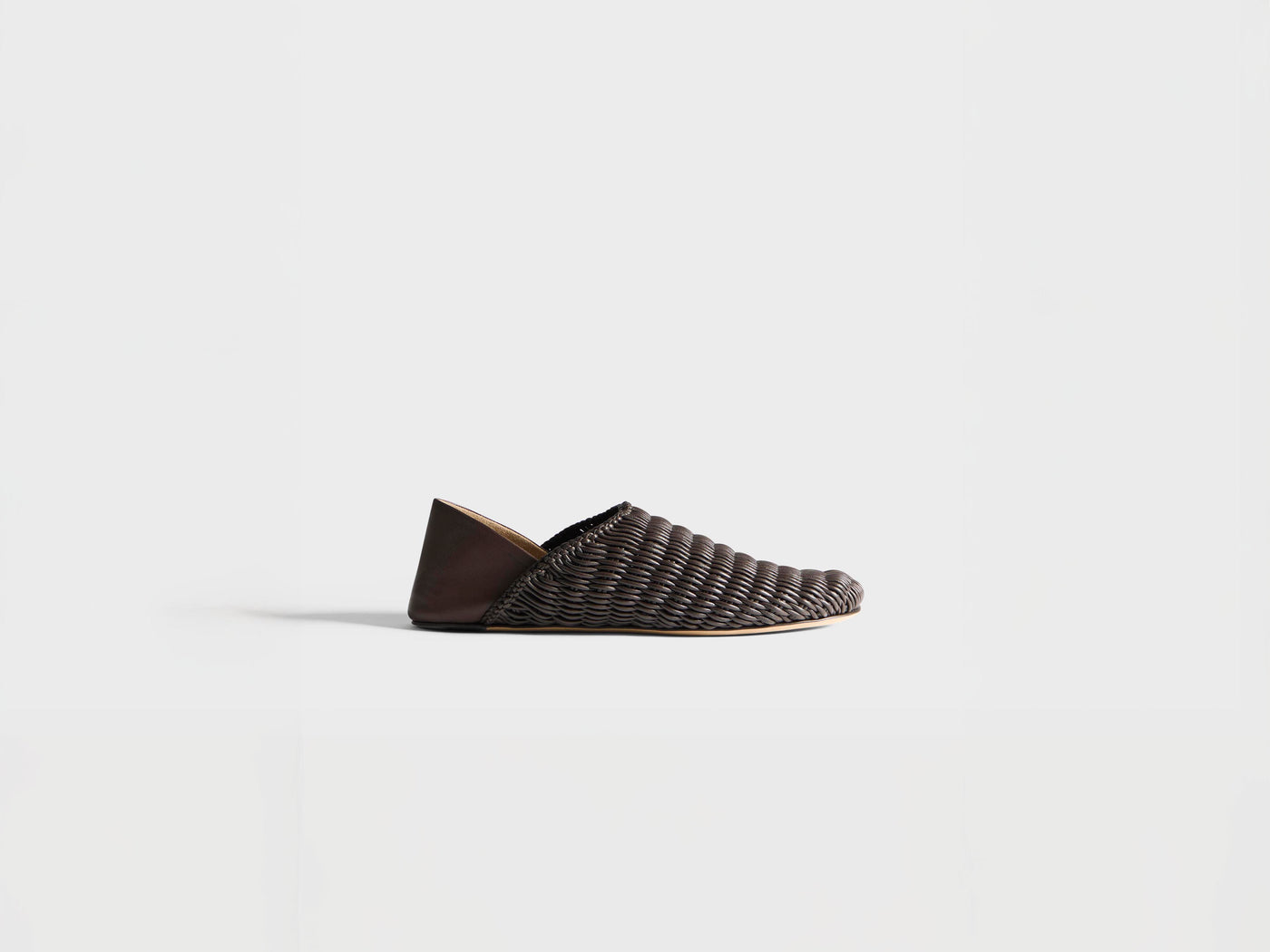 MENS SLIPPER MULES IN CHOCOLATE BROWN WOVEN LEATHER