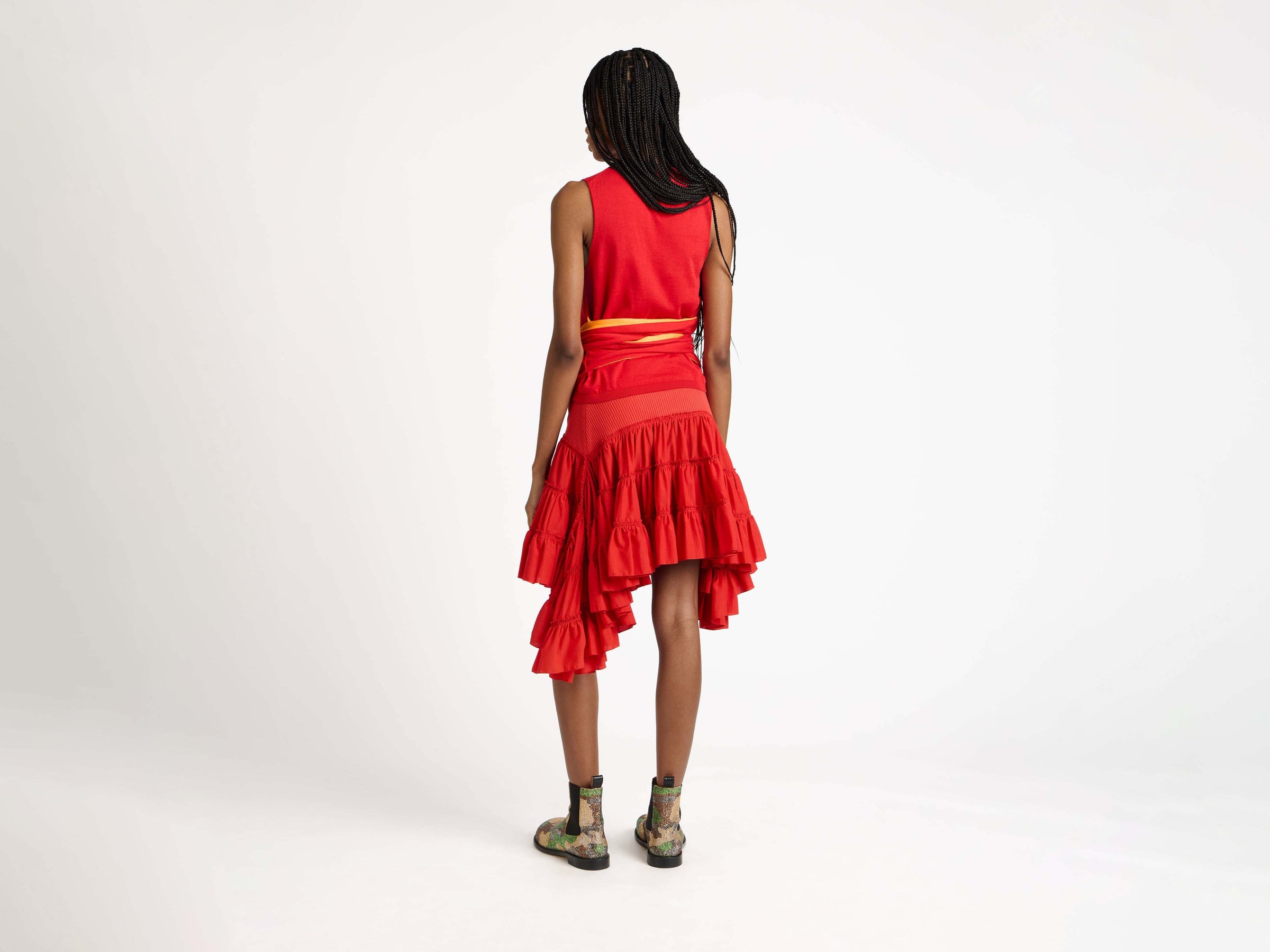 ruffle skirt red Model Back 6