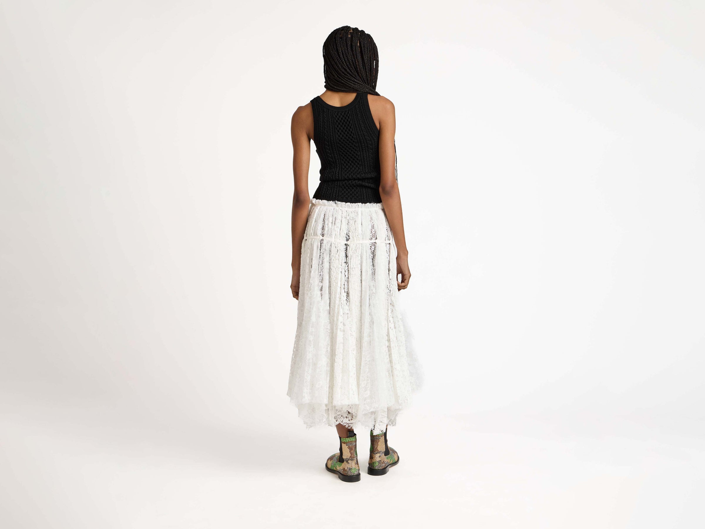mixed lace skirt white Model Back 7