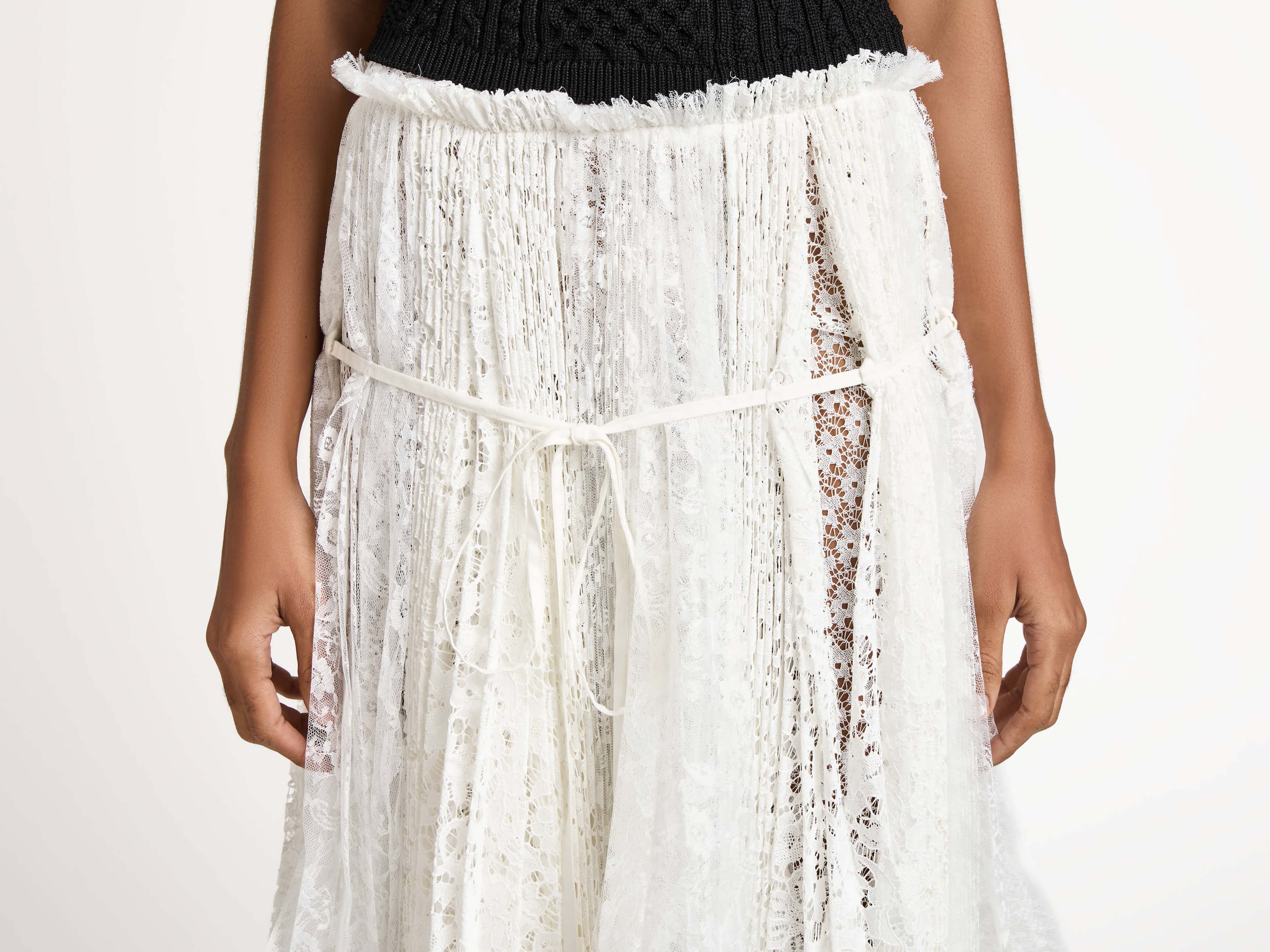 WOMENS MIXED LACE LONGLINE SKIRT IN WHITE in WHITE